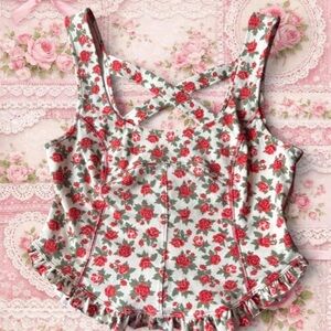 Floral FP Cross Back Tank!! So cute just a little big on me!❤️